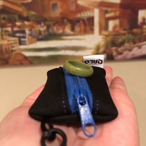 Qalo Women’s Army Wedding Band